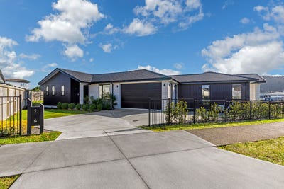 /international/nz/7-paihere-street-huapai-rodney-380066178915/