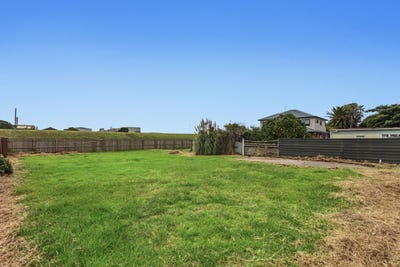 /international/nz/66a-henderson-street-whakatane-bay-of-plenty-380066123152/