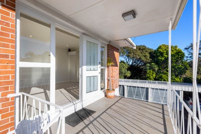 /international/nz/19-thatcher-street-mission-bay-auckland-city-380066179543/