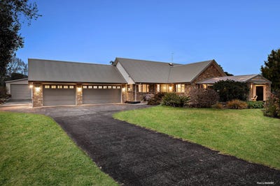 /international/nz/15-awaroa-stream-drive-waiuku-franklin-380066177432/