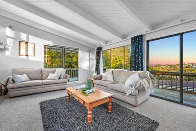 /international/nz/504-beach-road-murrays-bay-north-shore-city-380066104877/