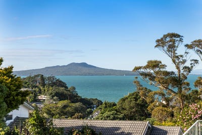 /international/nz/castor-bay-north-shore-city-380066112337/