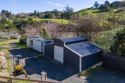 /international/nz/92-savage-road-waihi-hauraki-380066102749/
