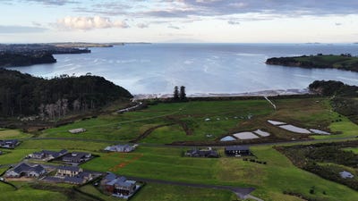 /international/nz/31-hurihuri-road-redvale-rodney-380066080902/