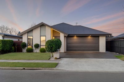 /international/nz/11-candy-crescent-kaiapoi-waimakariri-380066169589/