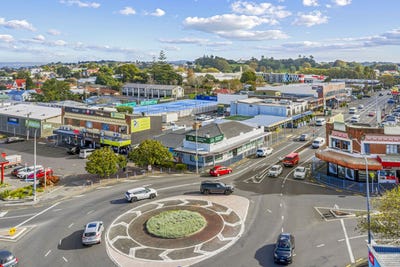 /international/nz/725-mount-albert-road-royal-oak-auckland-city-380066128859/