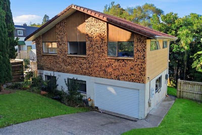/international/nz/142-weatherly-road-torbay-north-shore-city-380066123486/