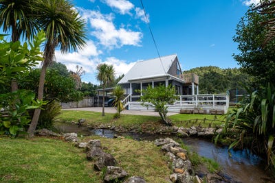 /international/nz/4-lake-okataina-road-lake-rotoiti-rotorua-380066096986/