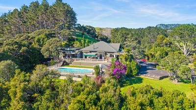 /international/nz/193-valley-road-waimauku-rodney-380066086521/