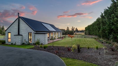 /international/nz/7-adian-way-loburn-waimakariri-380066084724/
