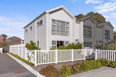 /international/nz/7e-torino-street-point-england-auckland-city-380066183151/
