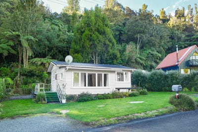 /international/nz/37-tombleson-road-lake-rotoma-rotorua-380066112283/