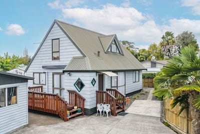 /international/nz/deanwell-hamilton-city-380066094727/