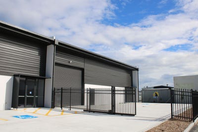 /international/nz/te-rapa-hamilton-city-380066155093/