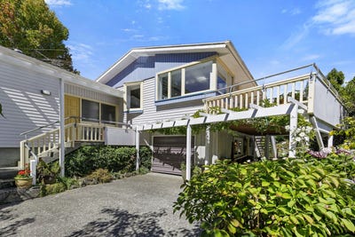 /international/nz/16-fendalton-crescent-pinehaven-upper-hutt-city-380066108601/