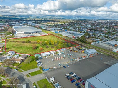 /international/nz/22-kaimanawa-street-kelvin-grove-palmerston-north-city-380066128750/