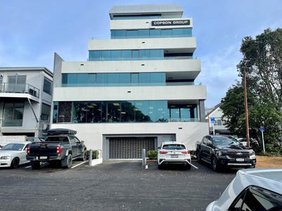 /international/nz/95-hurstmere-road-takapuna-north-shore-city-380066150581/