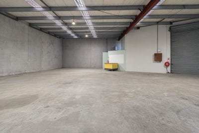 /international/nz/273-west-coast-road-glen-eden-waitakere-city-380066162064/