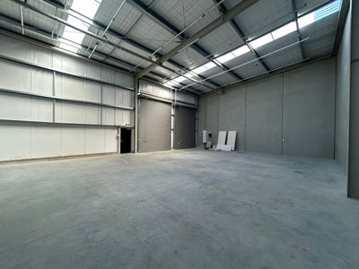 /international/nz/253-ihumatao-road-mangere-manukau-city-380066149529/