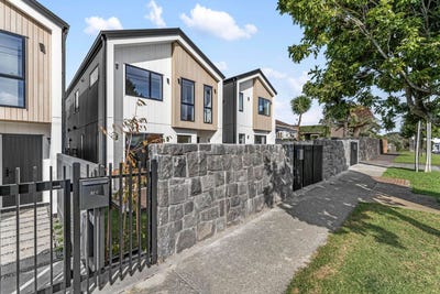 /international/nz/one-tree-hill-auckland-city-380066093933/