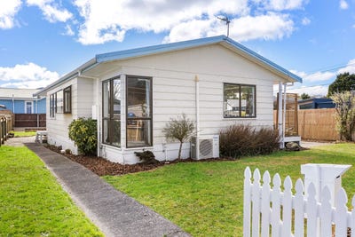 /international/nz/10-maclean-street-wallaceville-upper-hutt-city-380066095991/