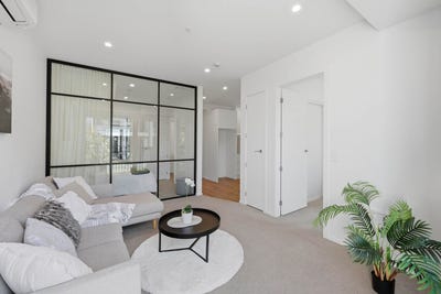 /international/nz/avondale-christchurch-city-380066086815/