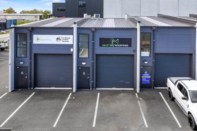 /international/nz/36-peters-way-silverdale-hamilton-city-380066146070/