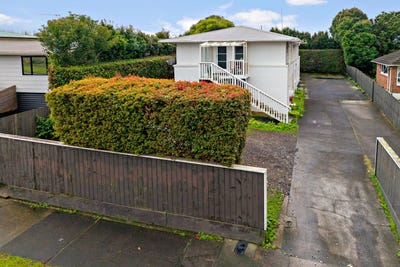 /international/nz/42-felton-mathew-avenue-saint-johns-auckland-city-380066114480/