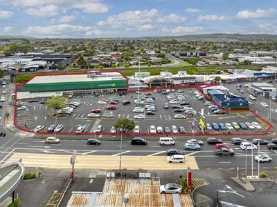 /international/nz/90-great-south-road-papakura-auckland-380066149872/