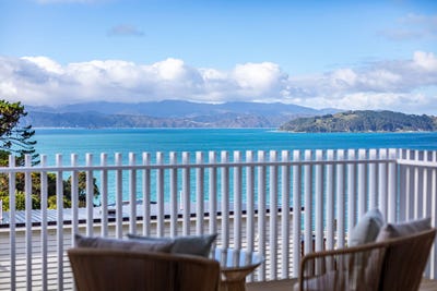 /international/nz/70-rangiora-avenue-kaiwharawhara-wellington-city-380066089481/