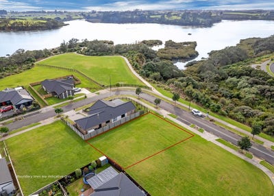/international/nz/35-dame-nganeko-drive-glenbrook-franklin-380066113483/