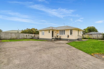 /international/nz/16d-harris-street-te-puke-western-bay-of-plenty-380066178203/