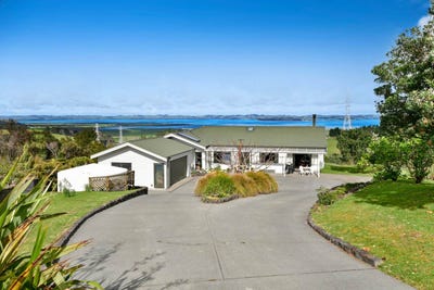 /international/nz/tuhirangi-road-kaukapakapa-auckland-380066077888/