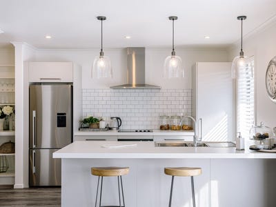 /international/nz/west-melton-selwyn-380066109867/
