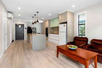 /international/nz/mount-maunganui-tauranga-380066077046/