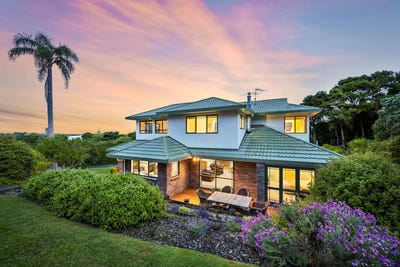 /international/nz/paremoremo-north-shore-city-380066076942/