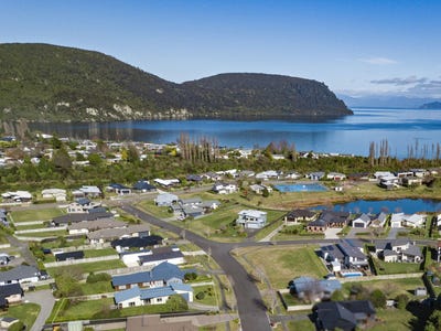 /international/nz/53-montgomery-crescent-kinloch-taupo-380066184128/