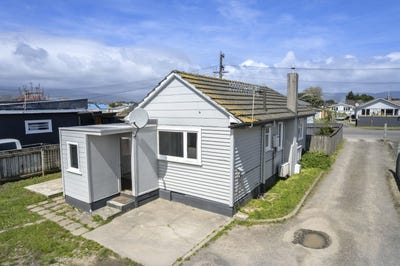 /international/nz/otaki-kapiti-coast-380066109139/