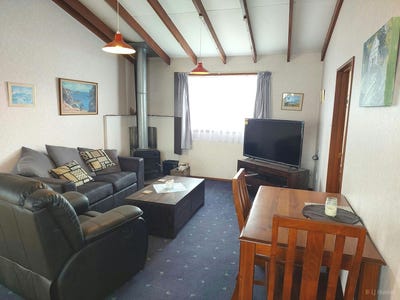 /international/nz/fisheries-road-glenavy-waimate-waimate-380066086081/