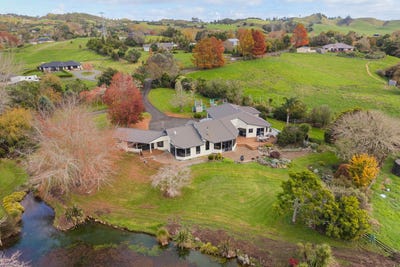 /international/nz/19-nihotetea-lane-maunu-whangarei-380066097507/