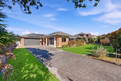 /international/nz/emsworth-court-pukekohe-franklin-380066081417/