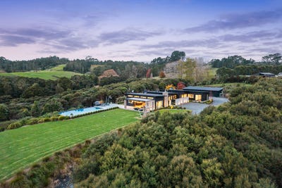 /international/nz/458-whitehills-road-waitoki-rodney-380066098408/