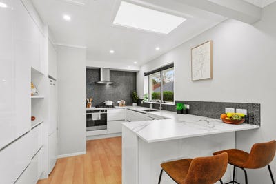 /international/nz/lower-hutt-wellington-380066176231/