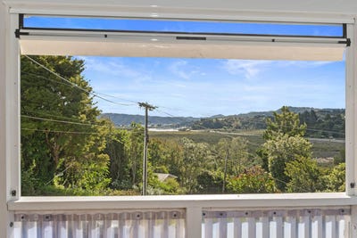 /international/nz/144-old-onerahi-road-onerahi-whangarei-380066079459/