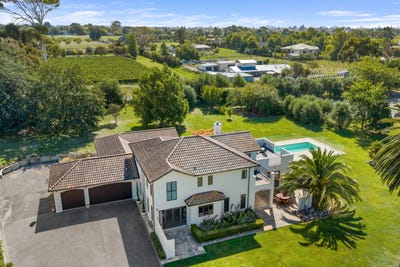 /international/nz/88-dry-hills-lane-riverlands-marlborough-380066094847/