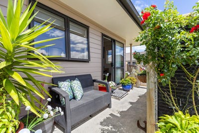 /international/nz/100-taylor-ave-paeroa-hauraki-380066097582/