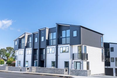 /international/nz/northcote-point-north-shore-city-380066076234/