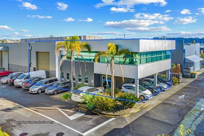 /international/nz/33-william-pickering-drive-rosedale-north-shore-city-380066178734/