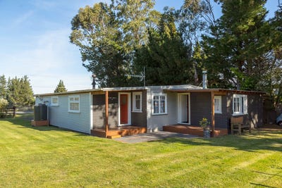 /international/nz/1303-state-highway-2-featherston-south-wairarapa-380066120323/