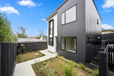 /international/nz/14-lyttelton-avenue-forrest-hill-north-shore-city-380066120768/